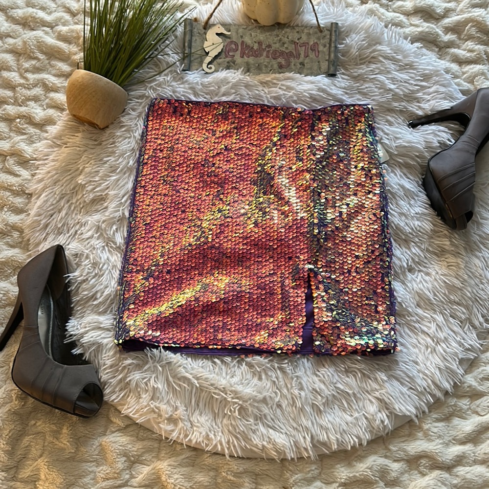 Akira sz S purple sequin iridescent lilac opal side slit zipper back min… - Picture 5 of 11